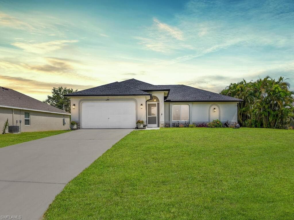 509 5th ST CAPE CORAL, FL 33993
