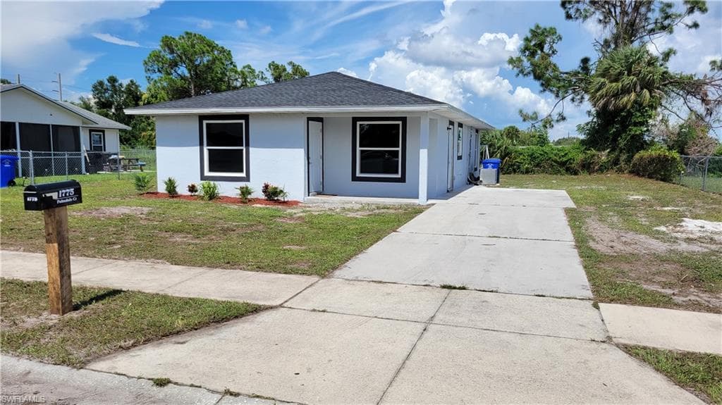 1775 Palmdale CT FORT MYERS, FL 33916