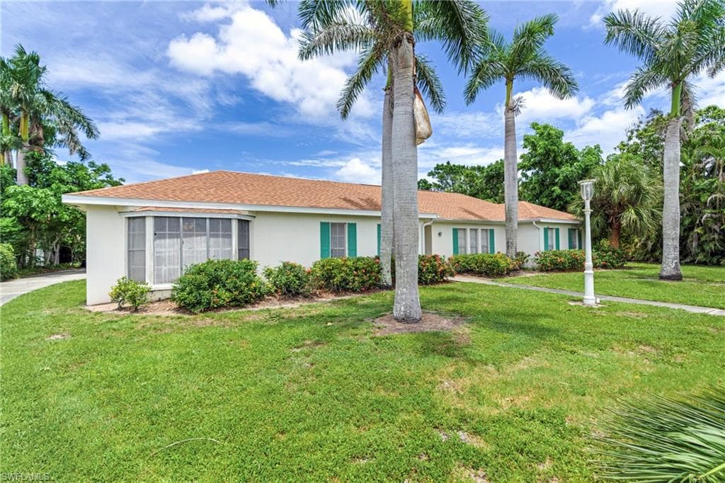 1285 Kasamada DR FORT MYERS, FL 33919