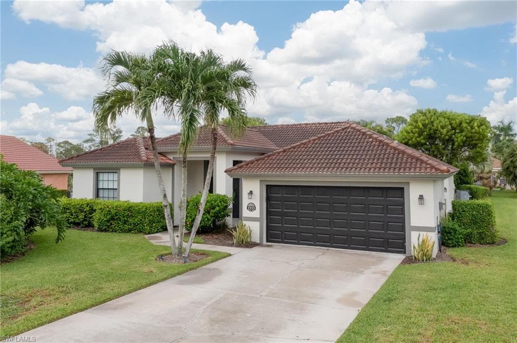 1955 Terrazzo LN NAPLES, FL 34104