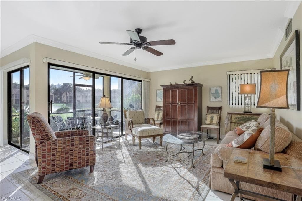 571 Beachwalk CIR S-101 NAPLES, FL 34108