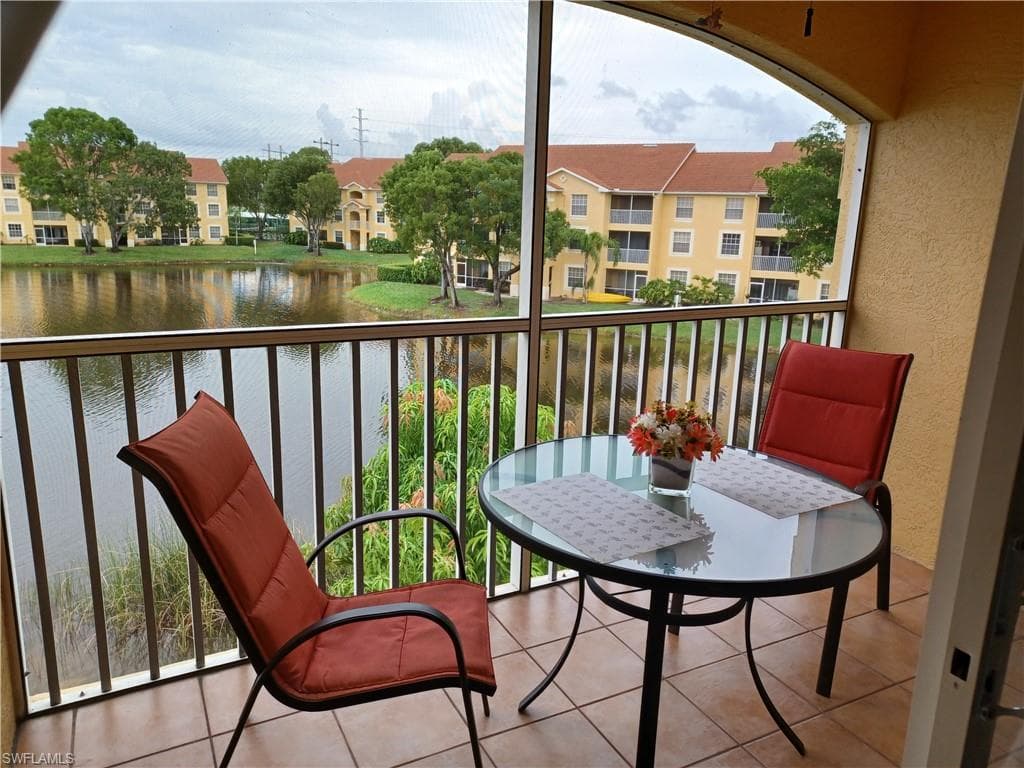 4620 Saint Croix LN 931 NAPLES, FL 34109