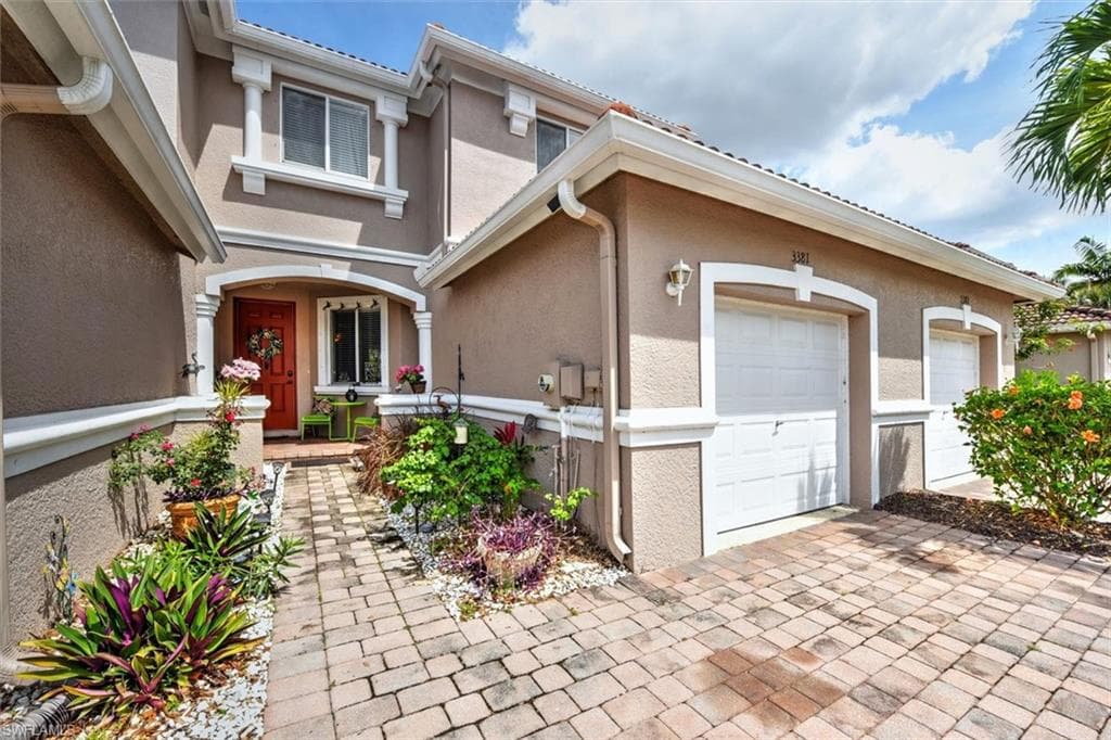 3381 Antica ST FORT MYERS, FL 33905