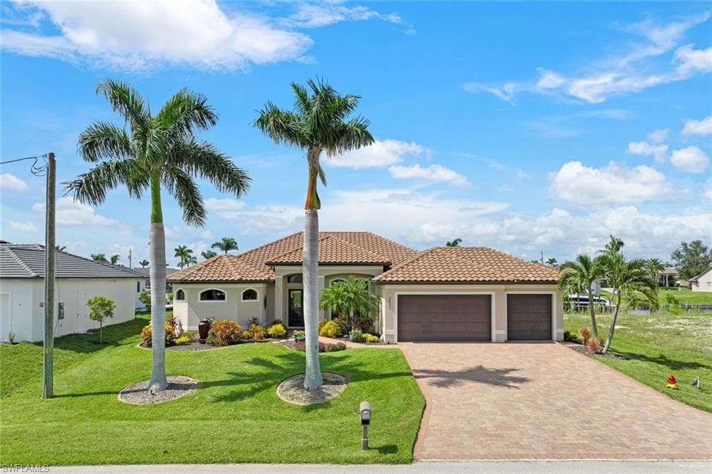 2823 SW 40th ST CAPE CORAL, FL 33914