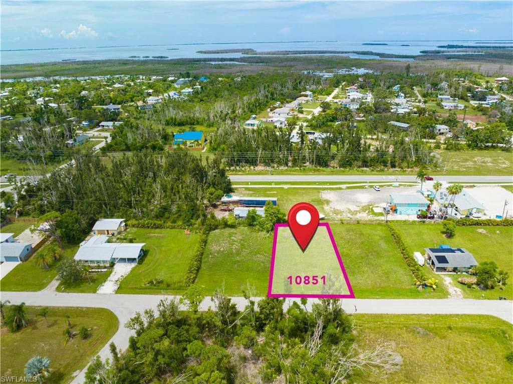 10851 Peatre RD BOKEELIA, FL 33922
