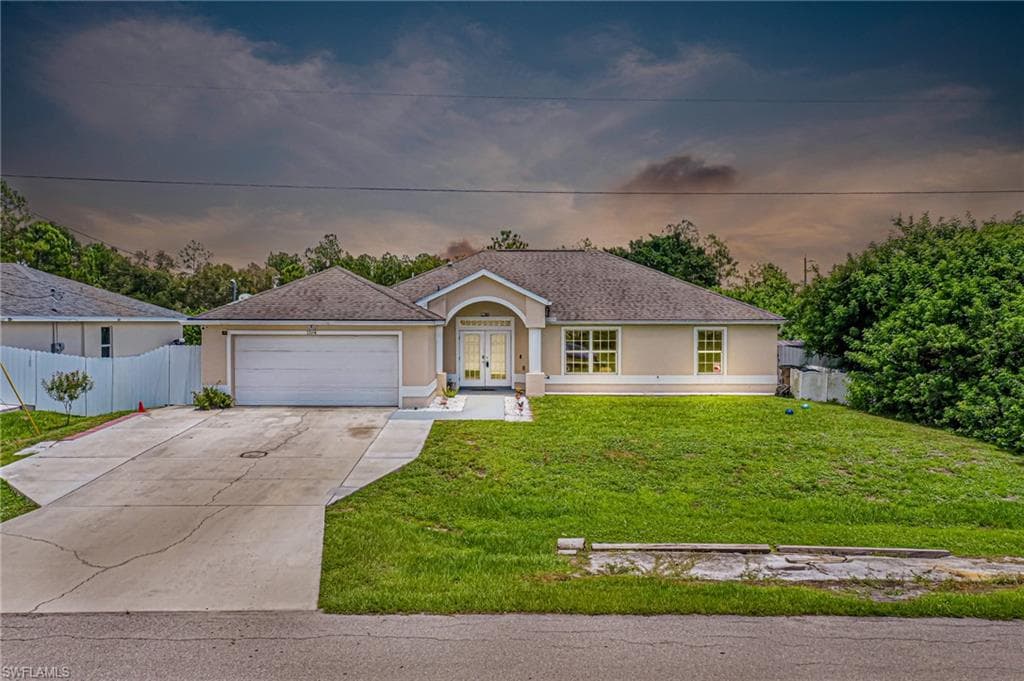 1104 Chauncey AVE LEHIGH ACRES, FL 33971