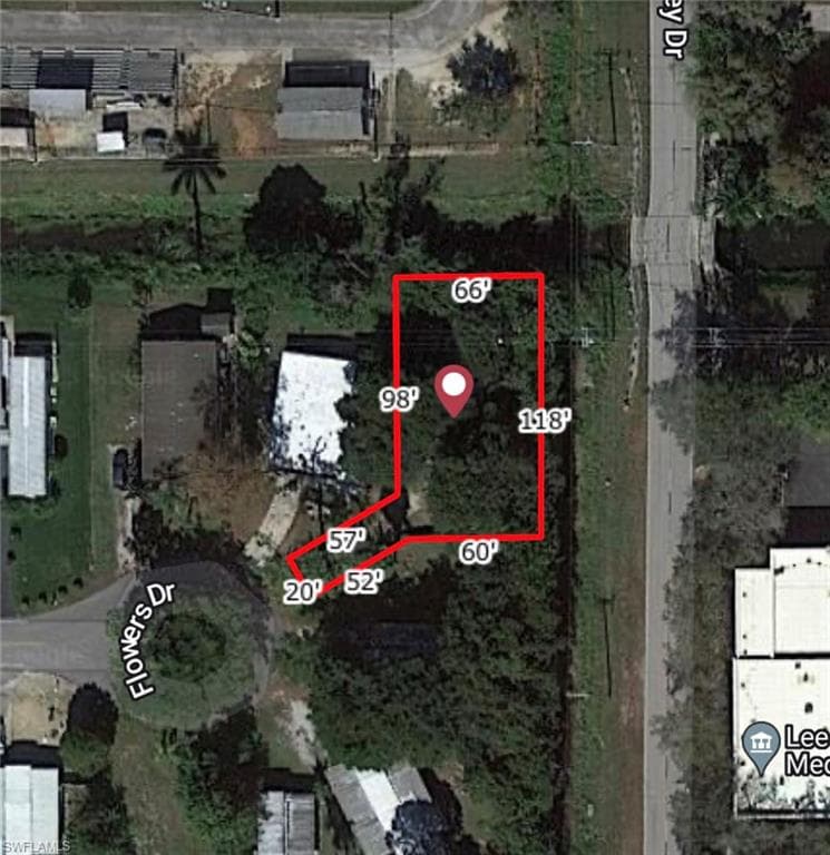 2113 Flowers DR FORT MYERS, FL 33907