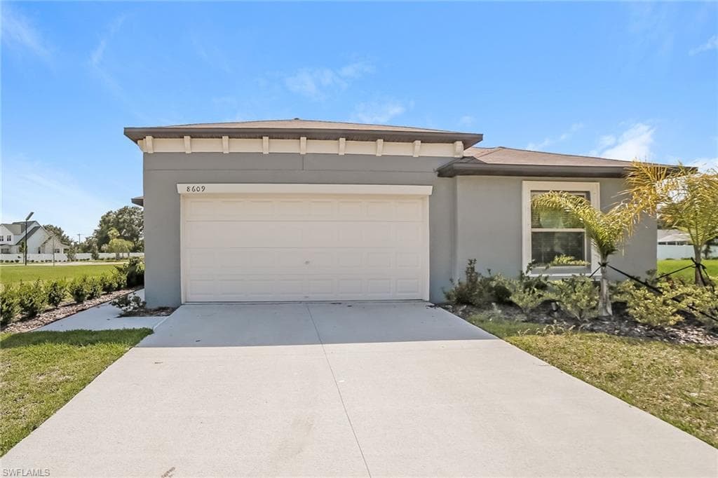 8609 37th TER E PALMETTO, FL 34221