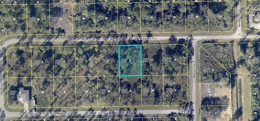 1220 Ramus ST E LEHIGH ACRES, FL 33974