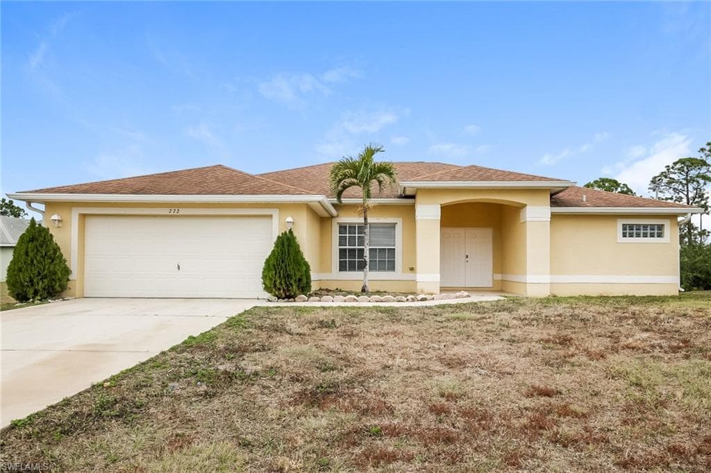 772 Longbow LN LEHIGH ACRES, FL 33972