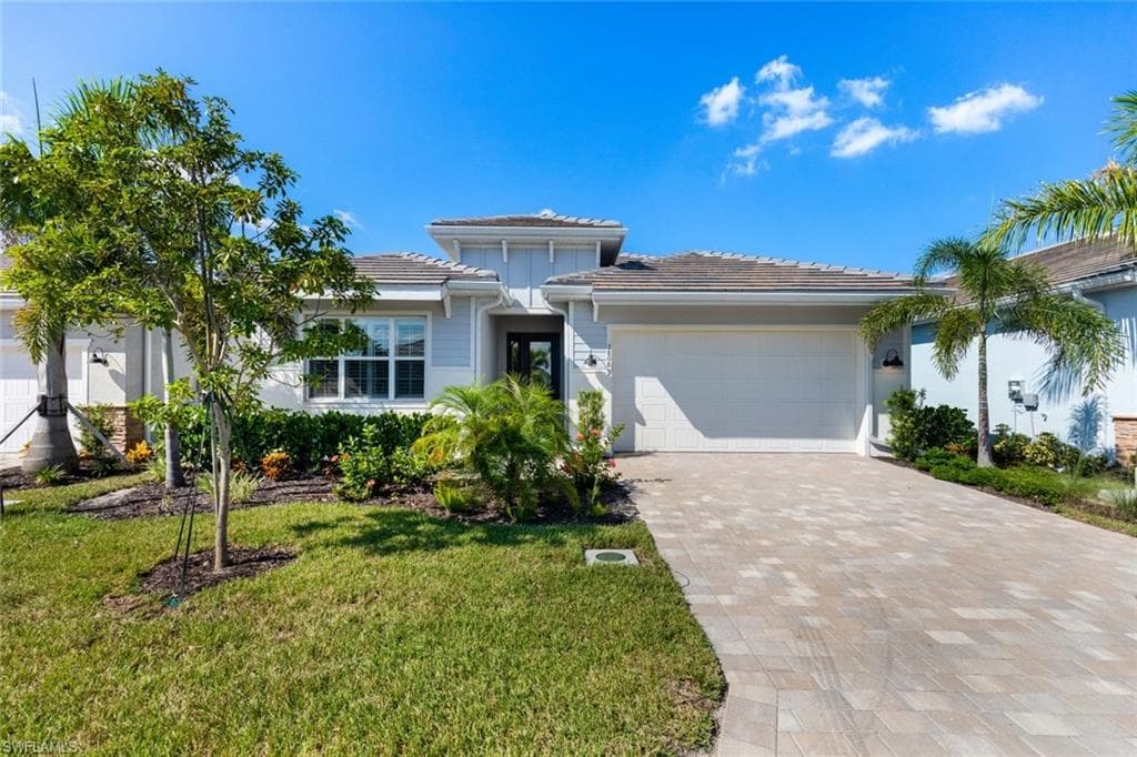 28089 Seasons Tide AVE BONITA SPRINGS, FL 34135