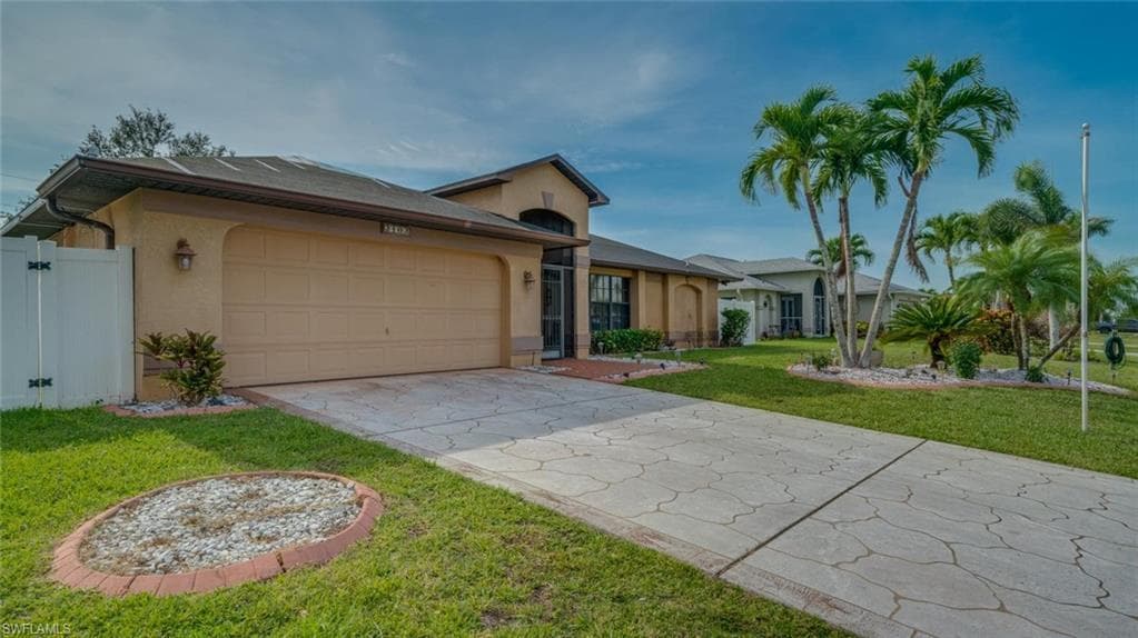 2103 SE 8th AVE CAPE CORAL, FL 33990