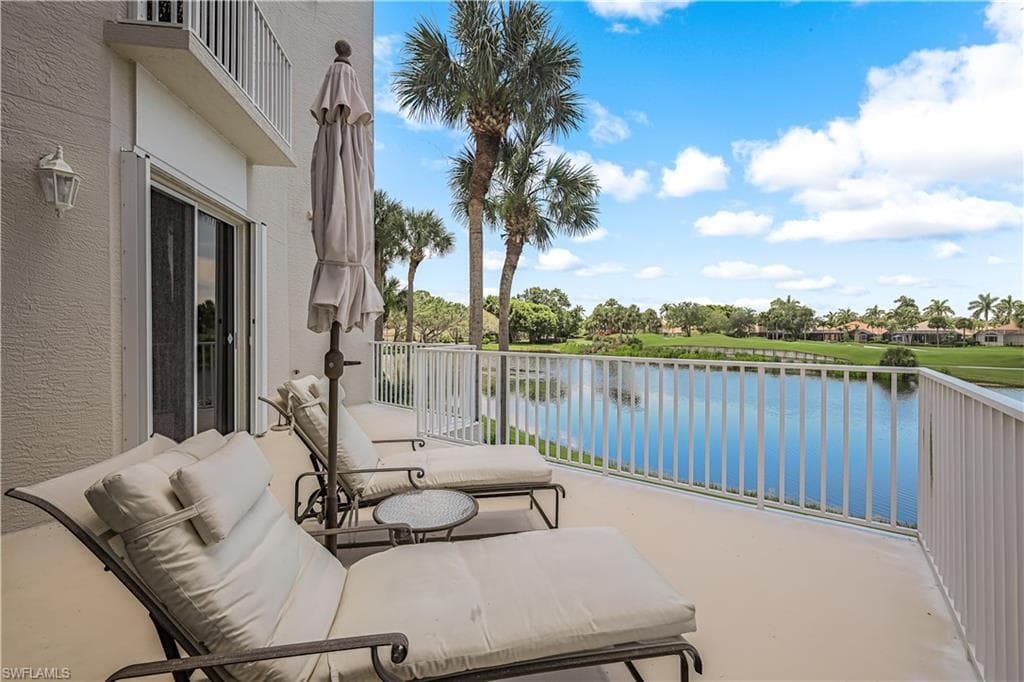 1590 Clermont DR K-105 NAPLES, FL 34109
