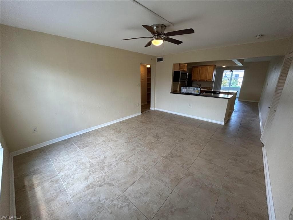 2828 Jackson ST J3 FORT MYERS, FL 33901