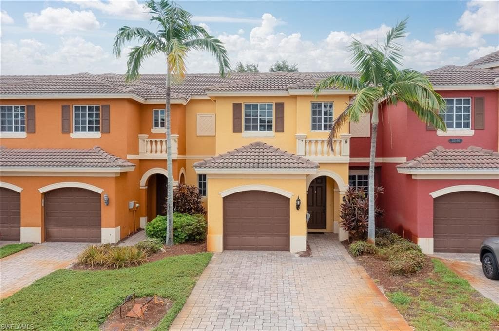 10190 Tin Maple DR 131 ESTERO, FL 33928