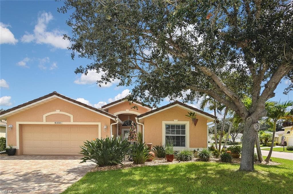 9291 Lanthorn WAY ESTERO, FL 33928