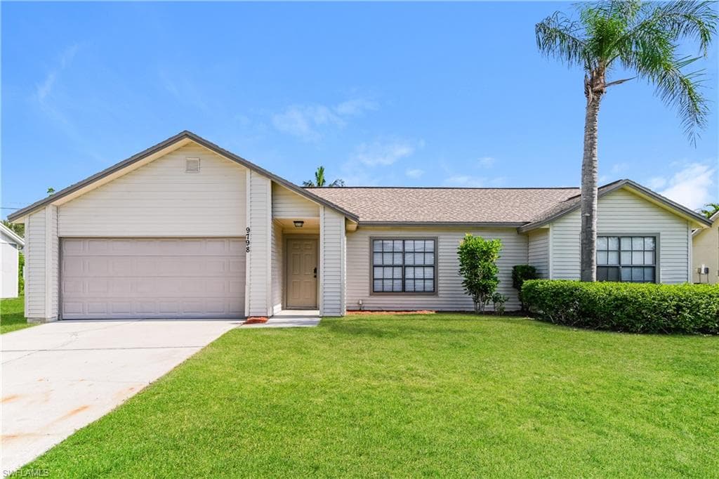 9798 Country Oaks DR FORT MYERS, FL 33967