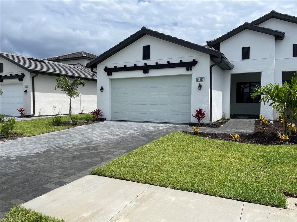 14815 Loggerhead DR NAPLES, FL 34120