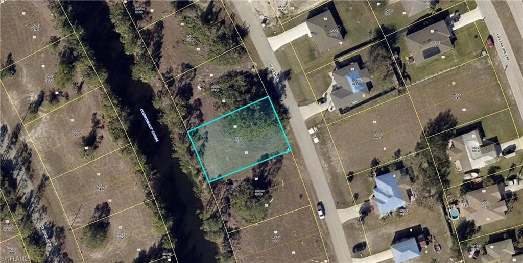 3928 NE 19th PL CAPE CORAL, FL 33909