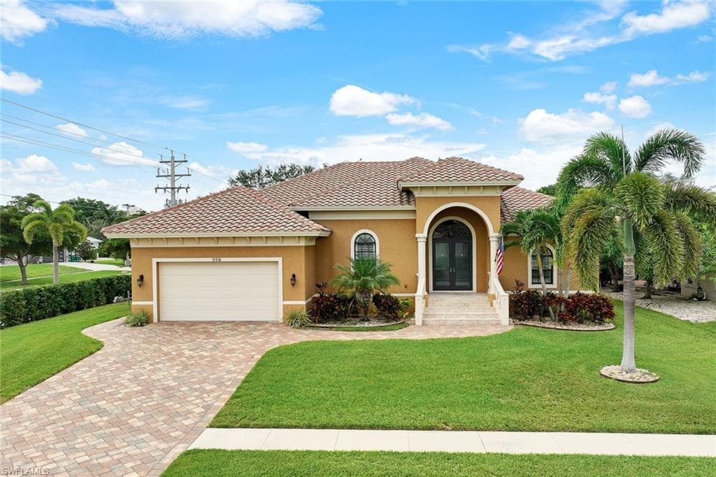 598 Fieldstone DR MARCO ISLAND, FL 34145