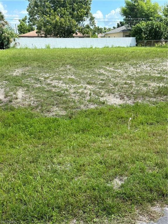 313 SE 25th LN CAPE CORAL, FL 33904