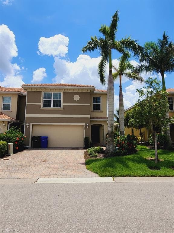 3882 Tilbor CIR FORT MYERS, FL 33916