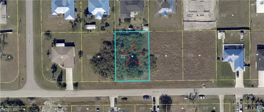 4916 Brookfield ST LEHIGH ACRES, FL 33971