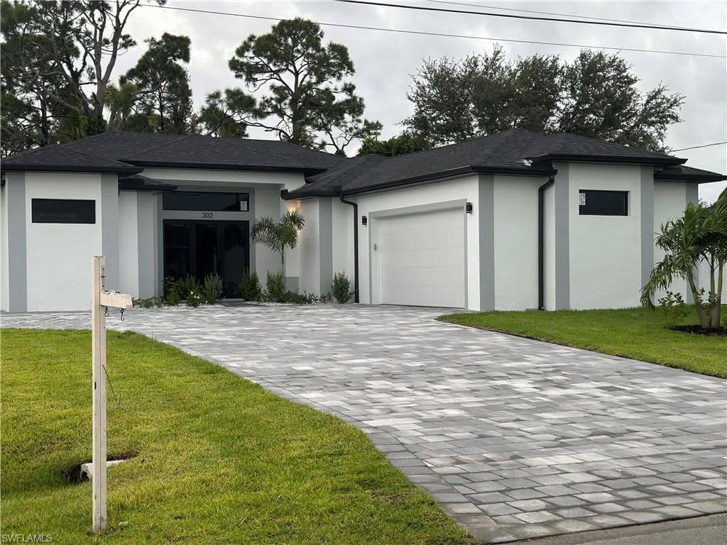 302 NW 1st ST CAPE CORAL, FL 33993