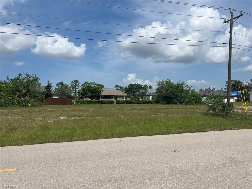 4028 Garden BLVD CAPE CORAL, FL 33909