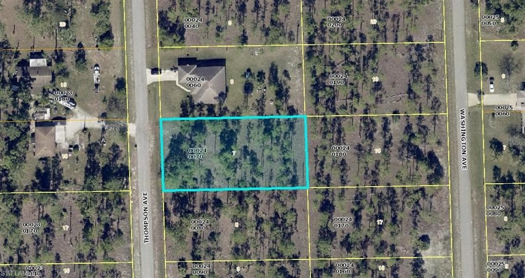 1010 Thompson AVE LEHIGH ACRES, FL 33972