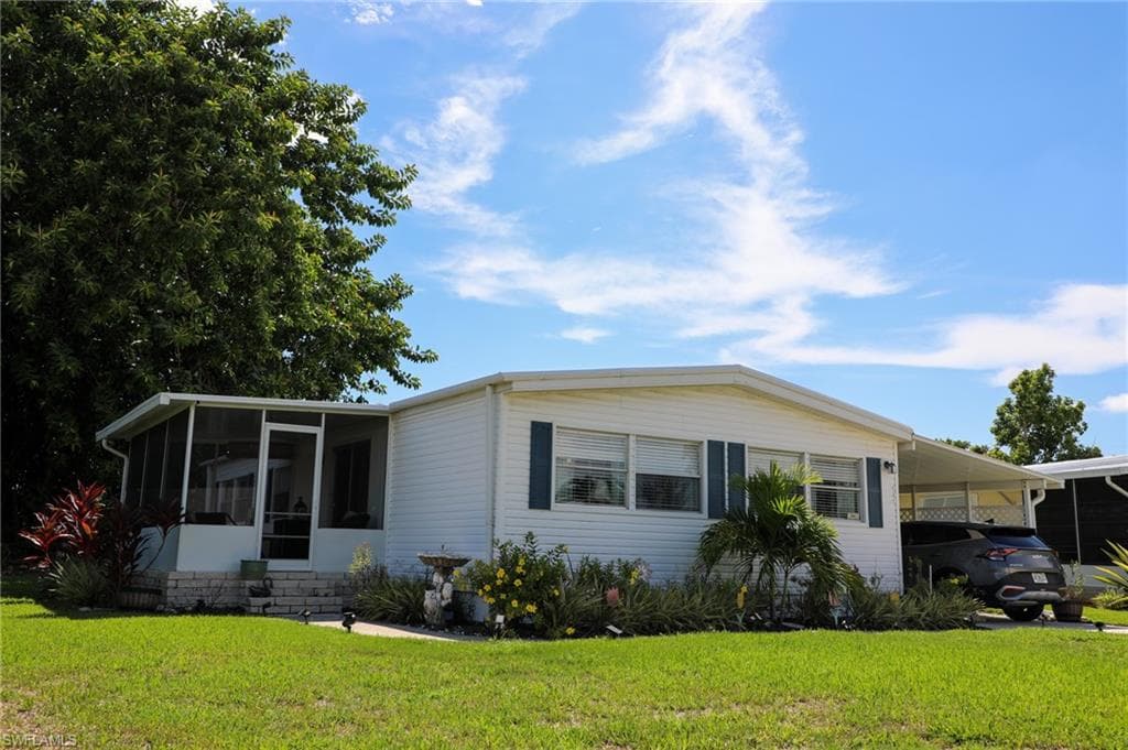 434 Riviera BLVD W NAPLES, FL 34112