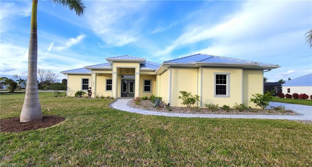28944 Gin LN PUNTA GORDA, FL 33982