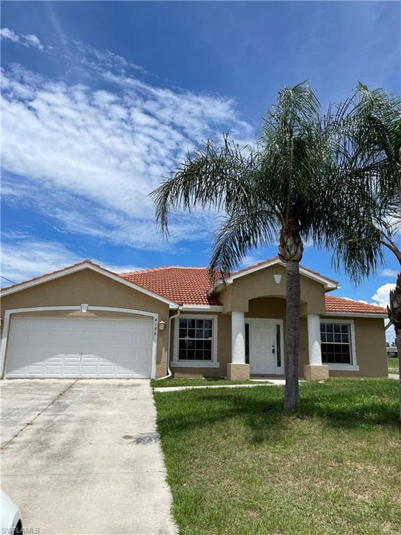 4176 NE 8th PL CAPE CORAL, FL 33909