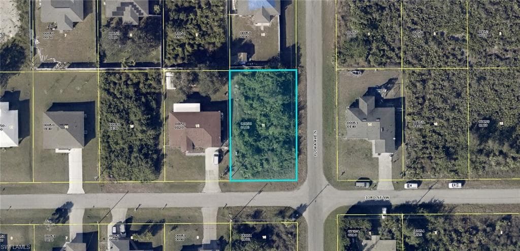 2800 33rd ST SW LEHIGH ACRES, FL 33976