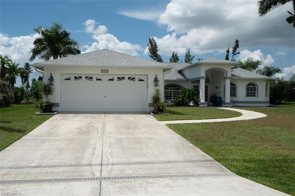 426 SE 20th ST CAPE CORAL, FL 33990