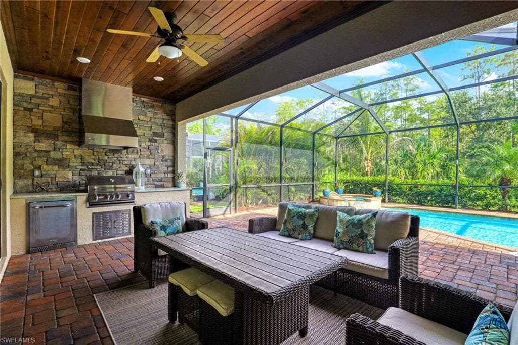 17320 Galway Run CT BONITA SPRINGS, FL 34135