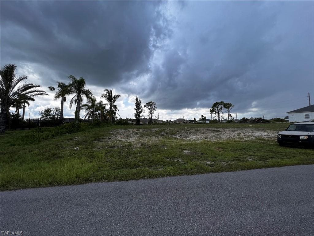 13 NW 14th AVE CAPE CORAL, FL 33993
