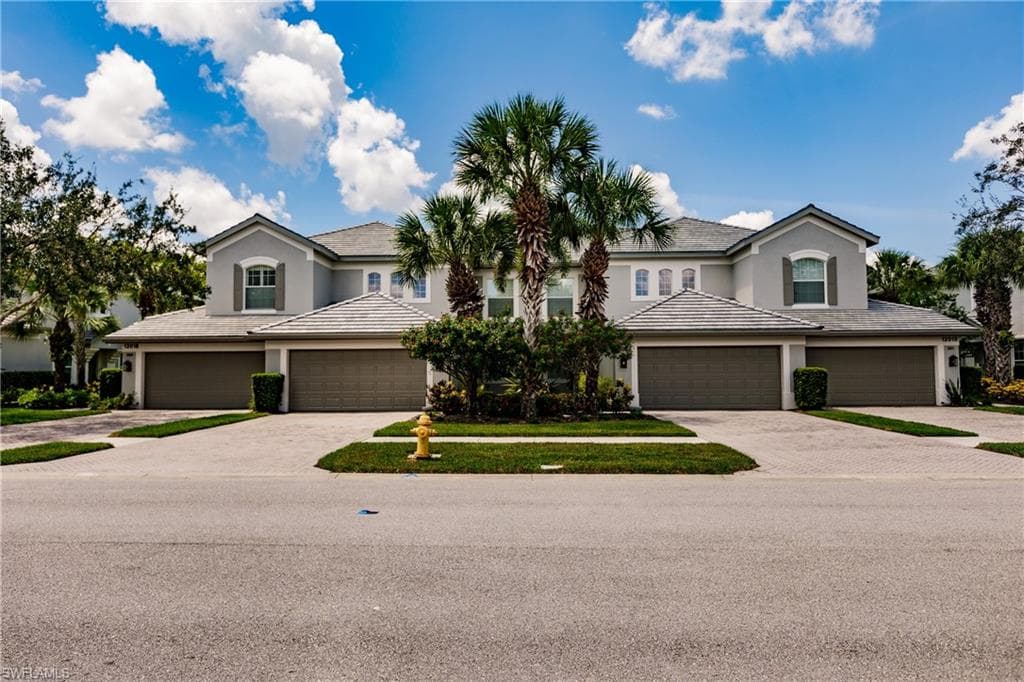 12018 Covent Garden CT W 301 NAPLES, FL 34120
