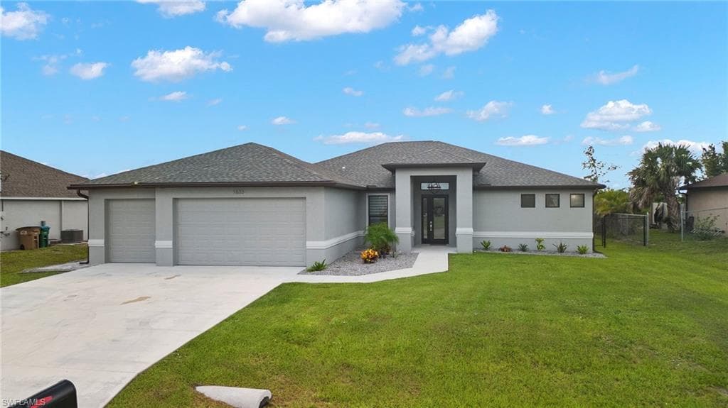 1633 SW 22nd CT CAPE CORAL, FL 33991