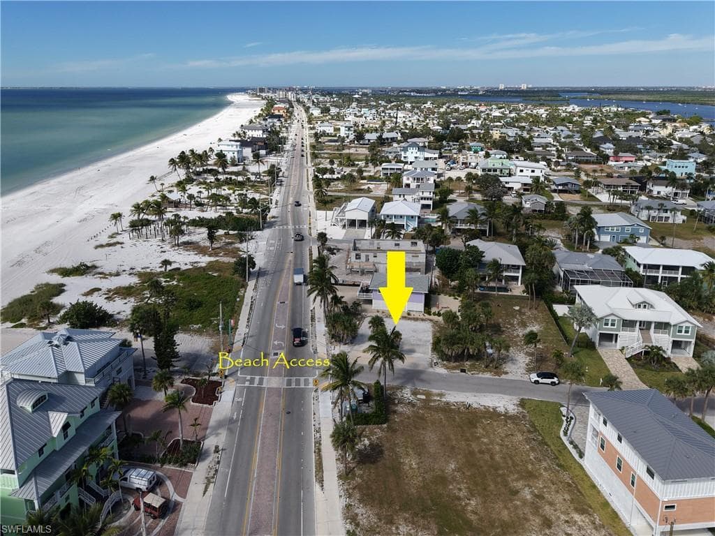 103-105 Hercules DR FORT MYERS BEACH, FL 33931