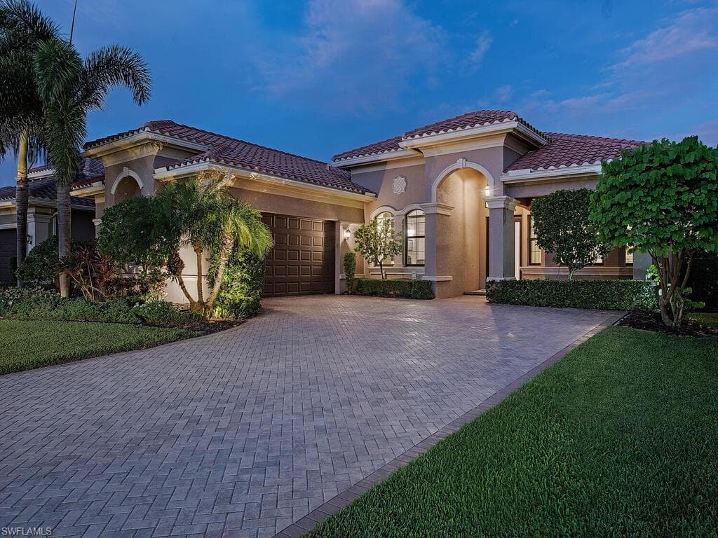 3256 Atlantic CIR NAPLES, FL 34119