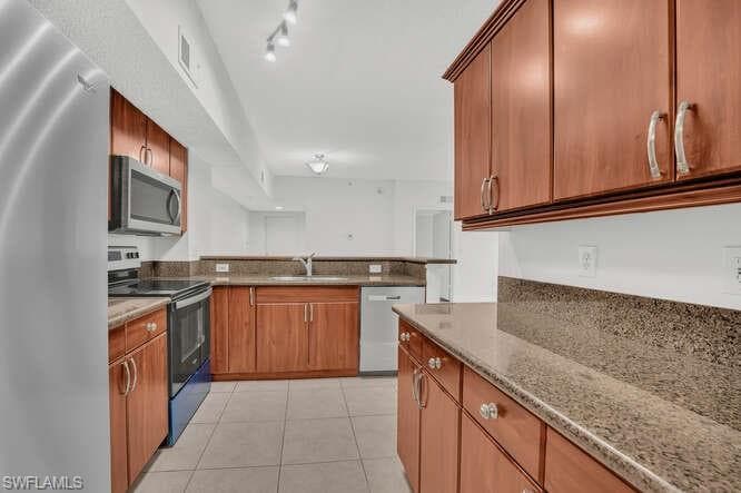 1865 Florida Club DR 6211 NAPLES, FL 34112