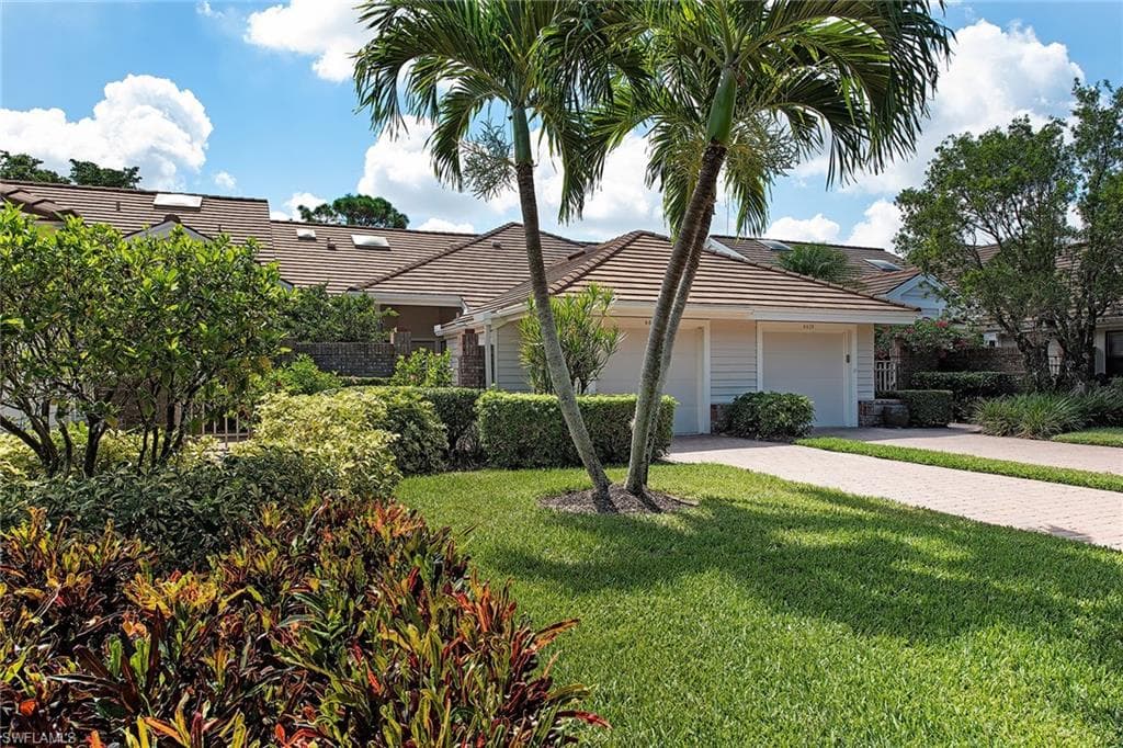 6622 Trident WAY G-4 NAPLES, FL 34108