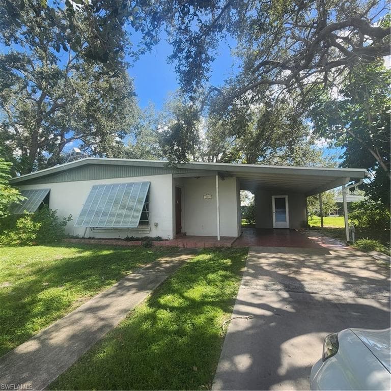 22267 Belinda AVE PORT CHARLOTTE, FL 33952