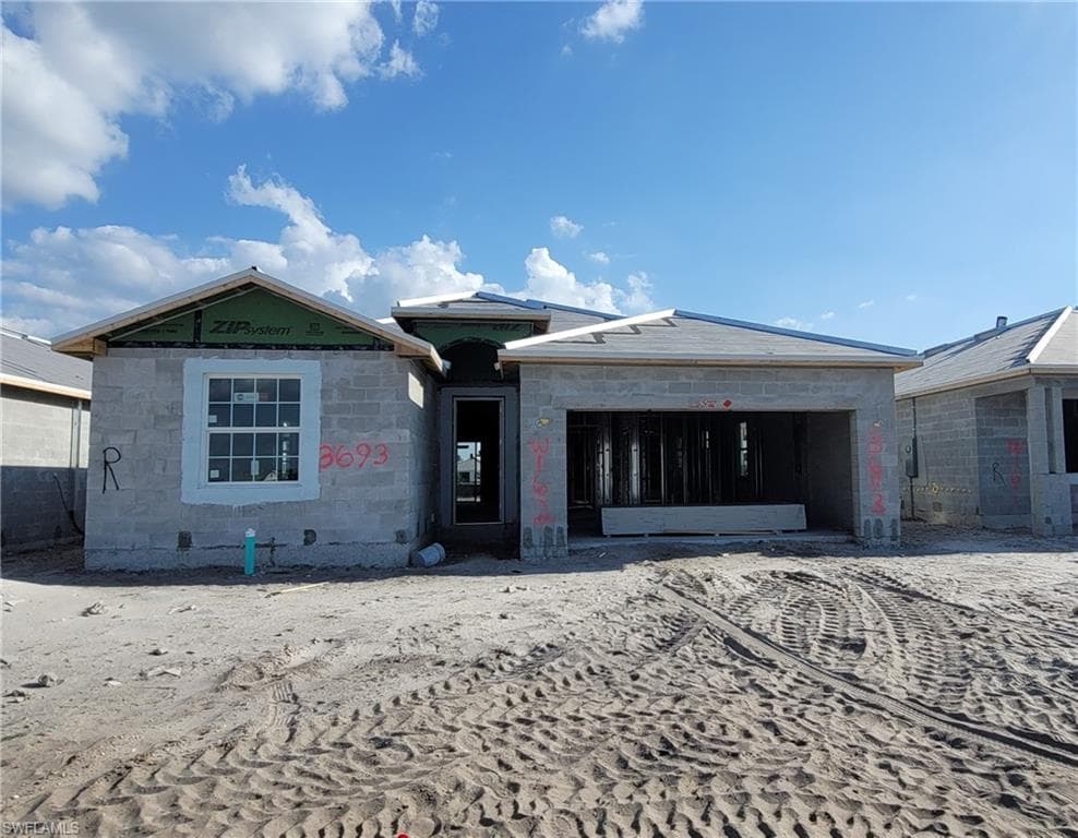 3769 Passion View DR ALVA, FL 33920