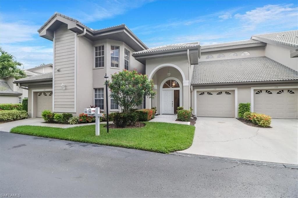 172 Via Perignon 6-3 NAPLES, FL 34119