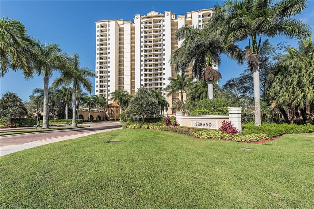 1065 Borghese LN 1501 NAPLES, FL 34114