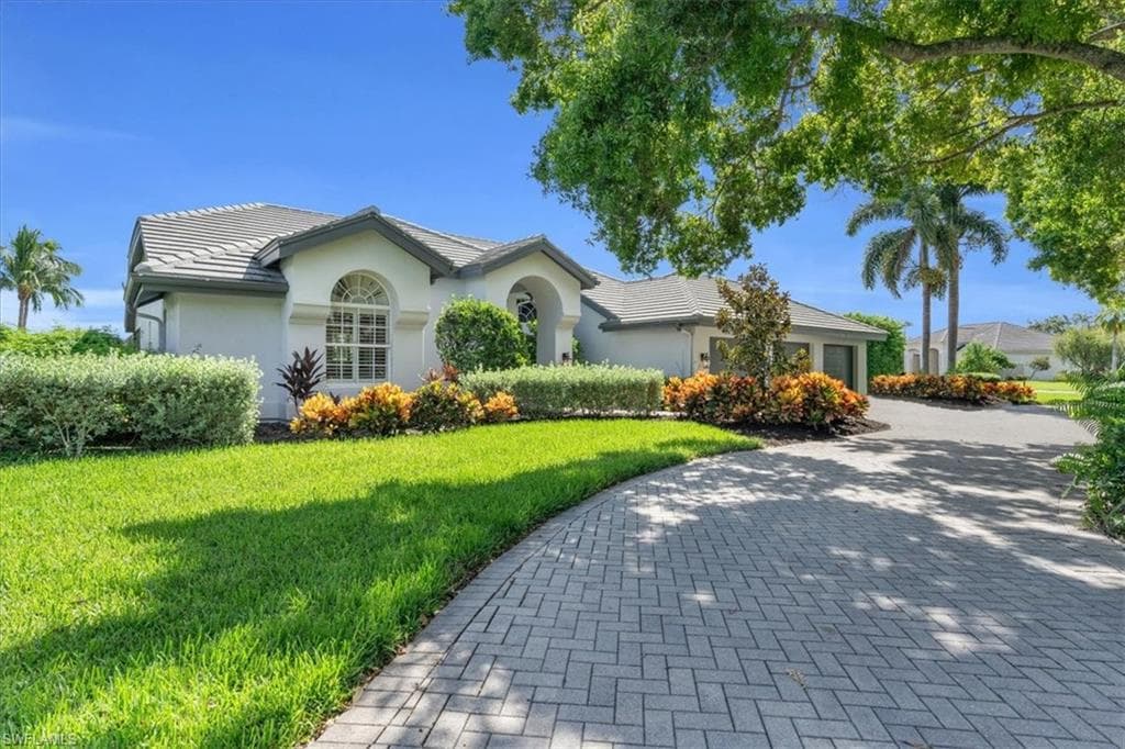 20225 Country Club DR ESTERO, FL 33928