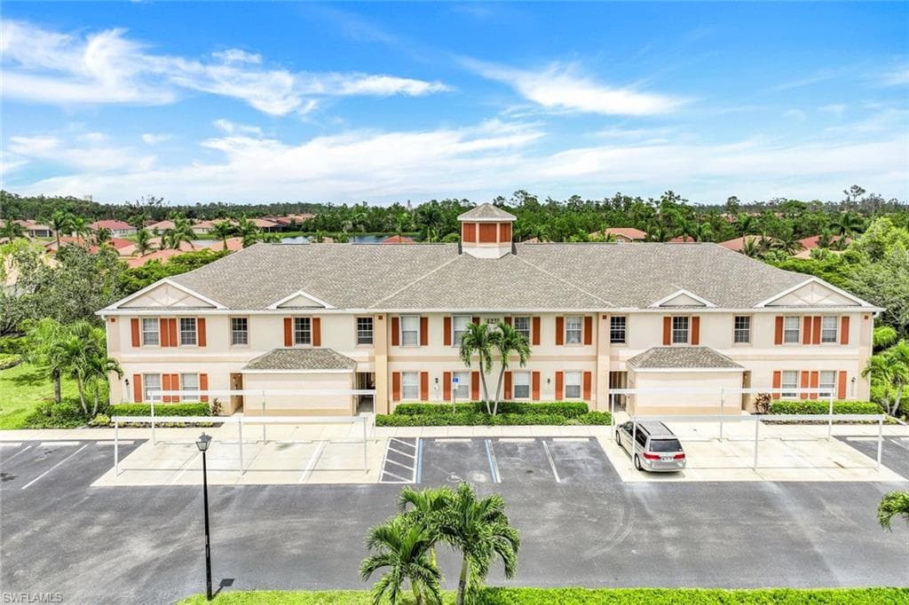 4231 Liron AVE 201 FORT MYERS, FL 33916