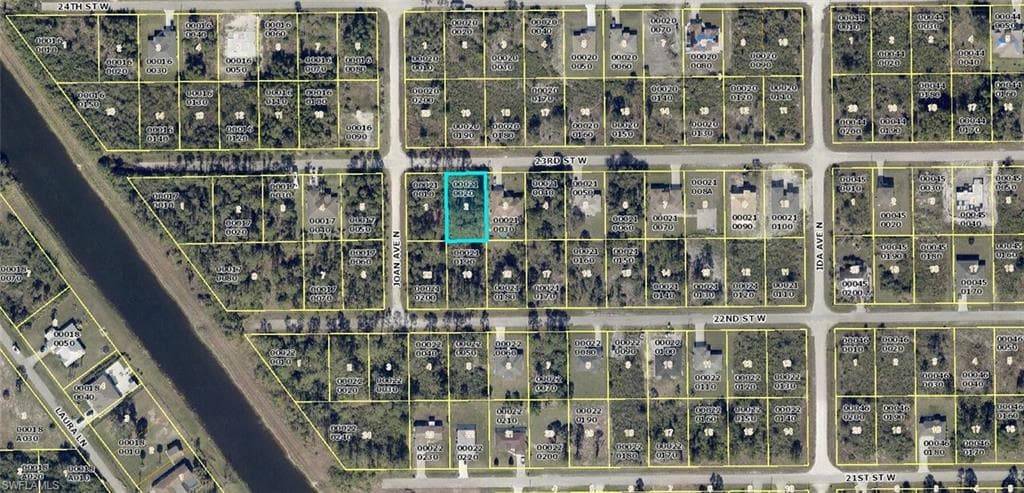 2917 23rd ST W LEHIGH ACRES, FL 33971